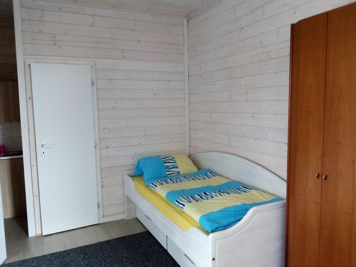 Rekreacni Chatka / Tiny House Leilighet Františkovy Lázně Eksteriør bilde